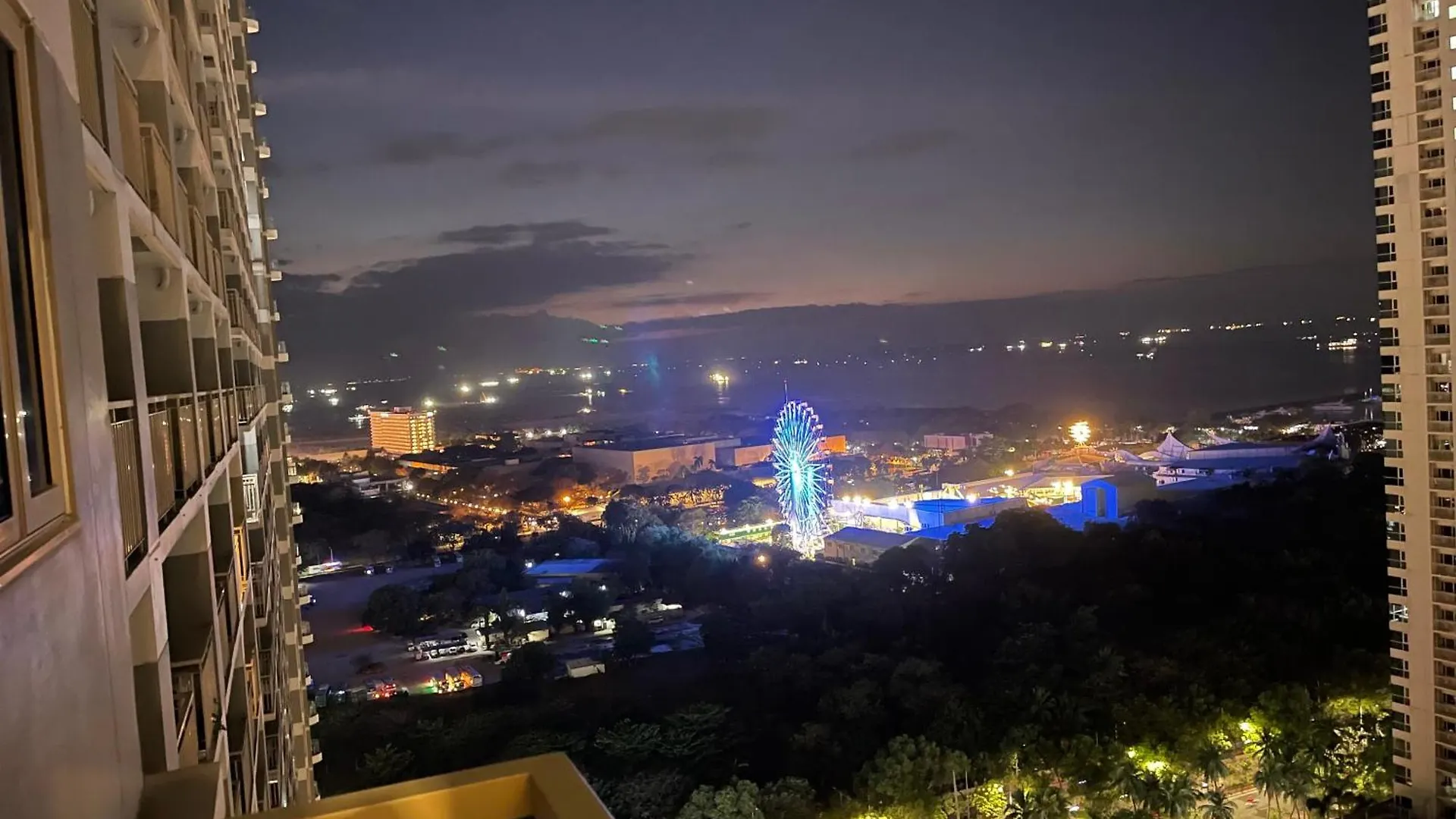 Smdc Coast Residences Pasay 0*,  Philippines