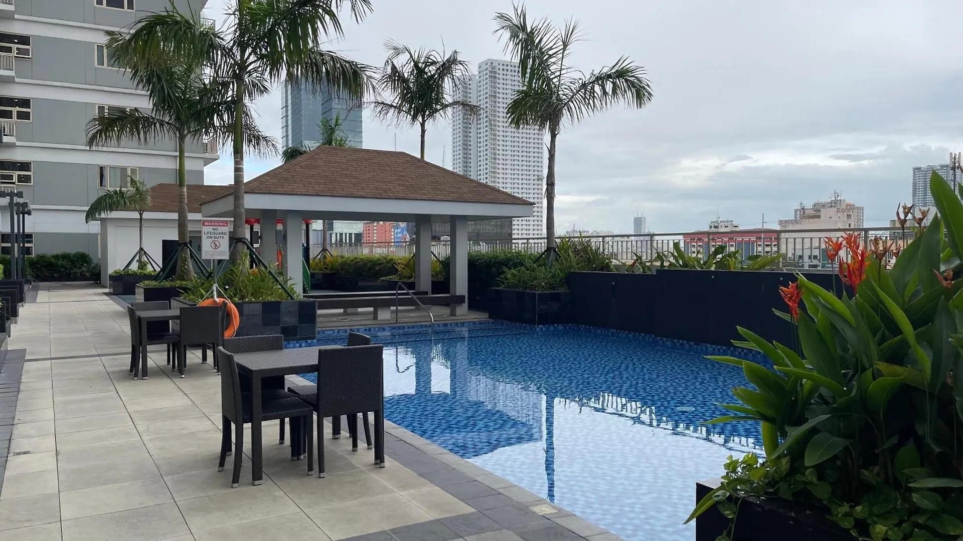 Smdc Coast Residences Pasay Aparthotel